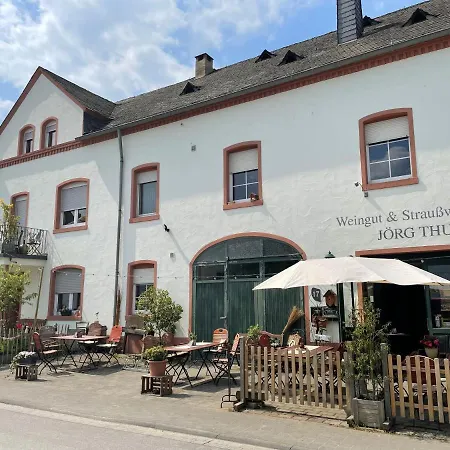 Guest house Weingut Und Gaestezimmer Joerg Thul *